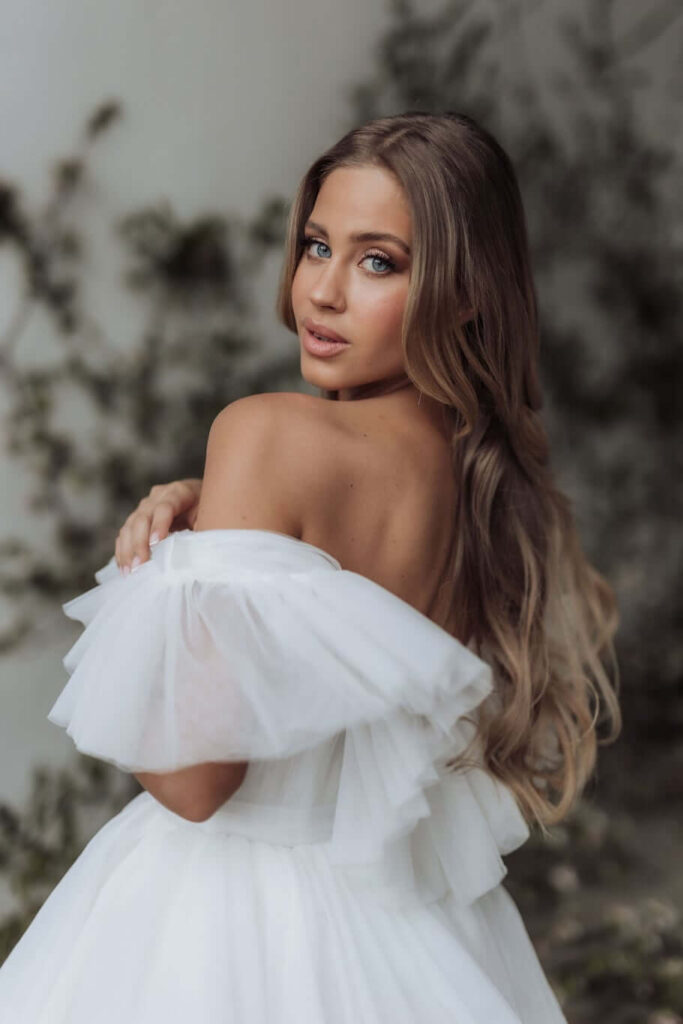 Hvar bride with soft glam bridal makeup by Katarina Kate Ramić, natural glowing wedding look