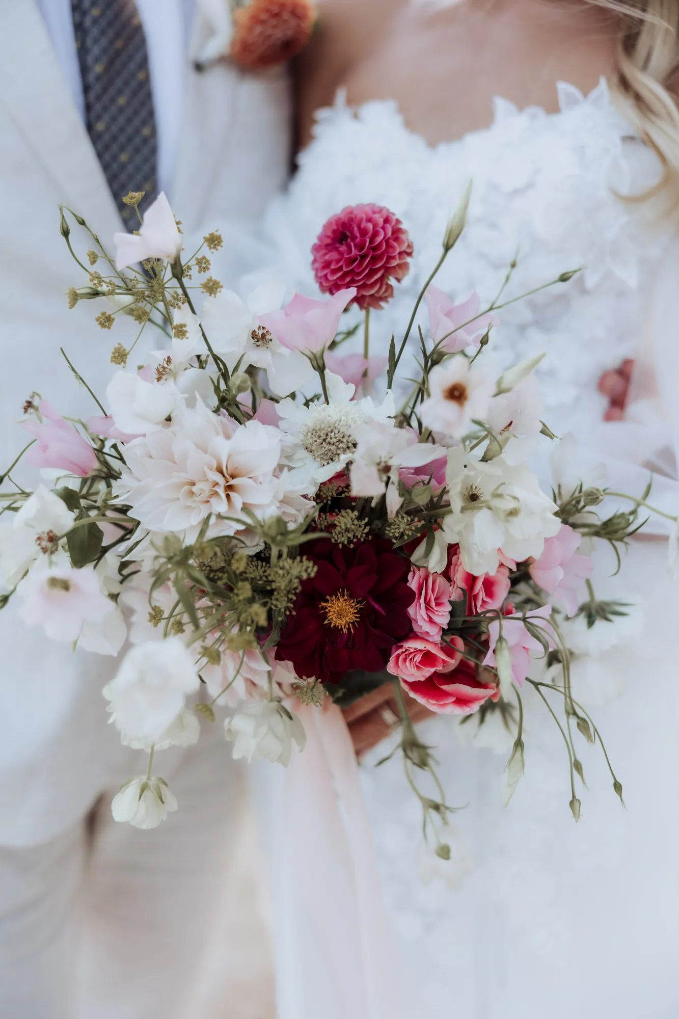 stacy zach villa dalmacija split wedding bridal bouquet 06